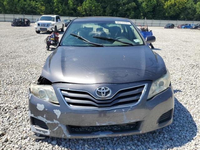4T4BF3EK0BR153218 - 2011 TOYOTA CAMRY BASE GRAY photo 5