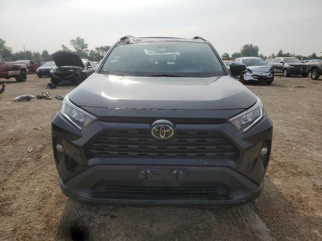 2T3P1RFV9MC211607 - 2021 TOYOTA RAV4 XLE BLACK photo 5