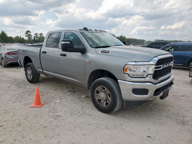 3C6UR5CL8RG370929 - 2024 RAM 2500 TRADESMAN Մոխրագույն լուսանկար 4