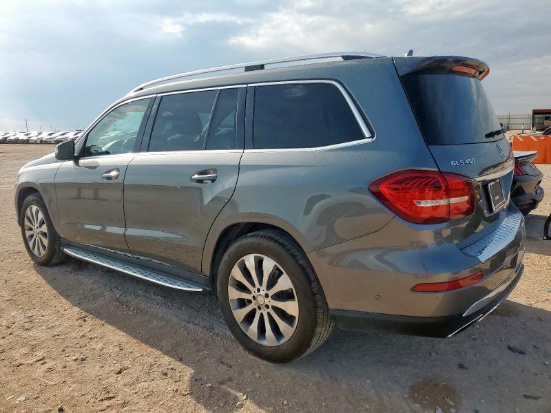 4JGDF6EE8HA885508 - 2017 MERCEDES-BENZ GLS 450 4MATIC GRAY photo 2