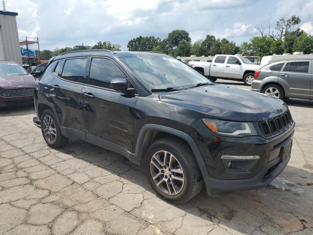 3C4NJDBB6HT665606 - 2017 JEEP COMPASS LATITUDE 黑色 照片 4