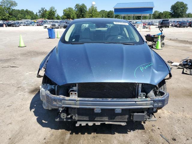 3FA6P0HD5KR127557 - 2019 FORD FUSION SE BLUE photo 5