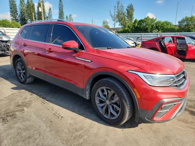 3VV3B7AX1NM079468 - 2022 VOLKSWAGEN TIGUAN SE MAROON photo 4