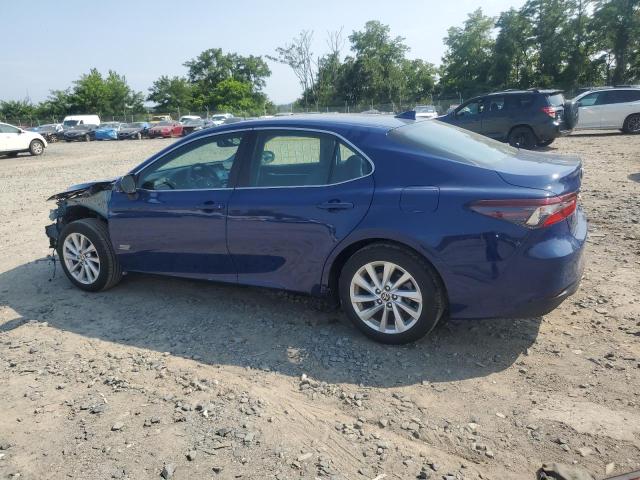 4T1R11AK9PU119562 - 2023 TOYOTA CAMRY LE BLUE photo 2