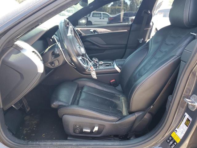 WBAGV8C07LCE18973 - 2020 BMW M850XI GRAY photo 7