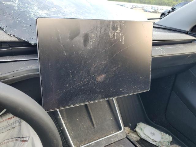 7SAYGDEE0TF365555 - 2026 TESLA MODEL Y Qara foto 9