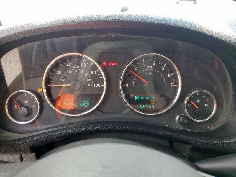 1C4BJWDG5EL104344 - 2014 JEEP WRANGLER U SPORT 银色 照片 9