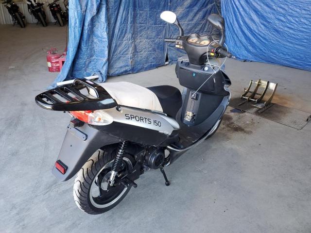 L9NTCGPB4N1300664 - 2022 TAOT MOPED SILVER photo 4