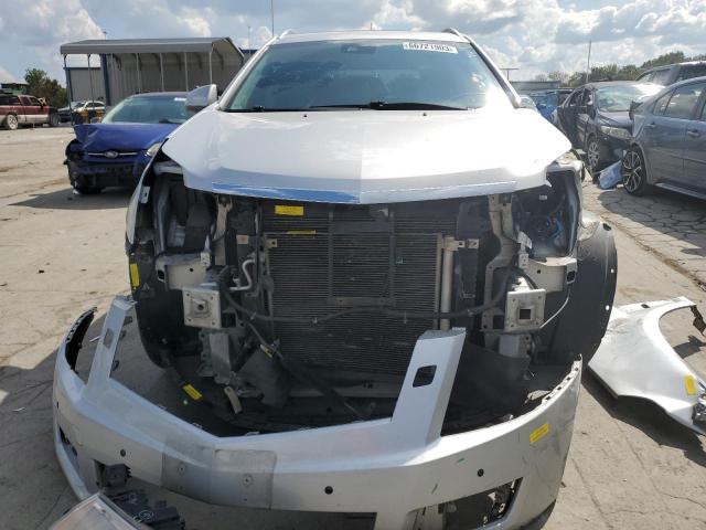 3GYFNDE35DS618932 - 2013 CADILLAC SRX PERFORMANCE COLLECTION Srebrny zdjęcie 5