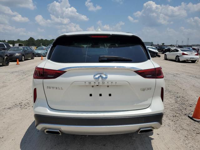 3PCAJ5M18KF133756 - 2019 INFINITI QX50 ESSENTIAL WHITE photo 6