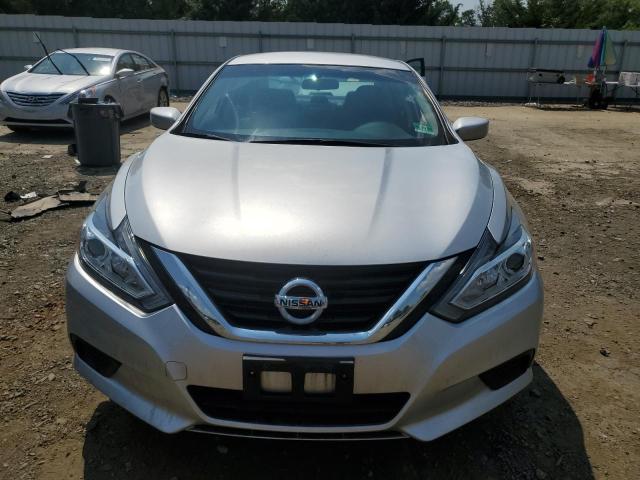 1N4AL3AP1JC289596 - 2018 NISSAN ALTIMA 2.5 SILVER photo 5