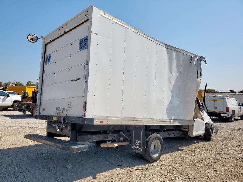 1GB3GSCBXK1274213 - 2019 CHEVROLET EXPRESS G3 白色 照片 3