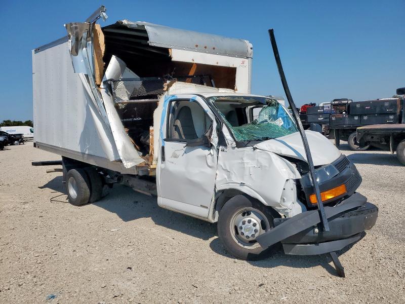 1GB3GSCBXK1274213 - 2019 CHEVROLET EXPRESS G3 白色 照片 4