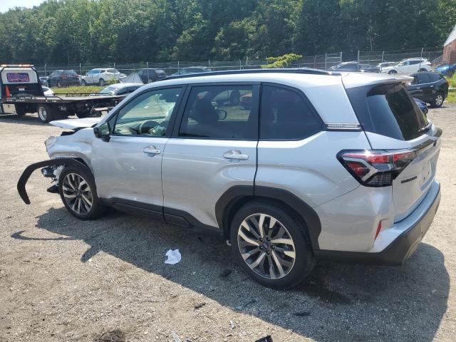 JF2SLDTC1SH467897 - 2025 SUBARU FORESTER TOURING SILVER photo 2