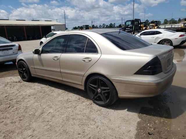 WDBRF64J55F562040 - 2005 MERCEDES-BENZ C 320 GOLD photo 2