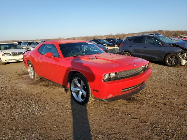 2B3CJ4DV5AH178072 - 2010 DODGE CHALLENGER SE RED photo 4