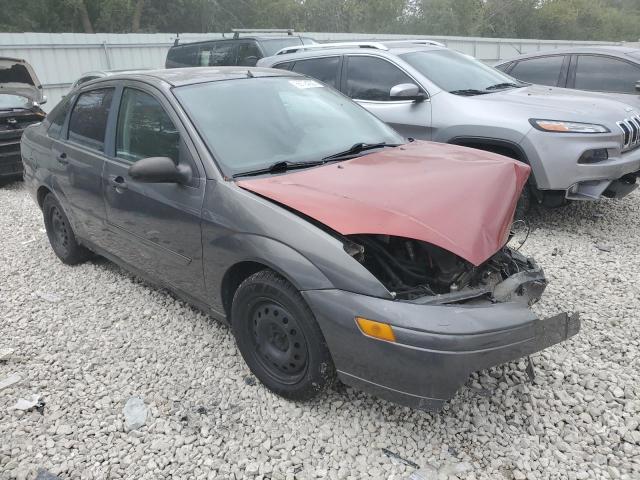 1FAFP34334W122131 - 2004 FORD FOCUS SE COMFORT GRAY photo 4