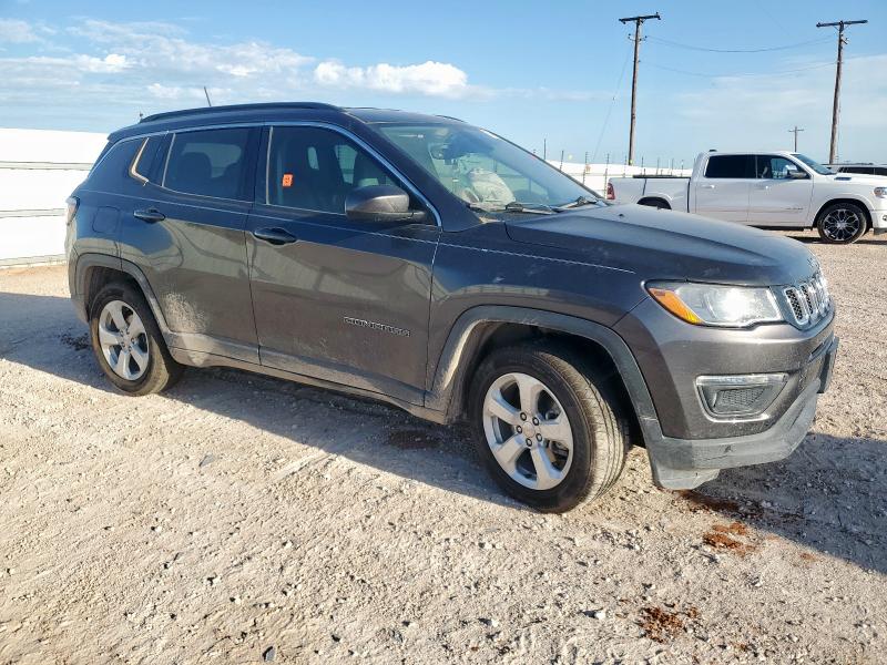 3C4NJCBB0JT248062 - 2018 JEEP COMPASS LATITUDE GRAY photo 4