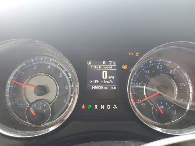 2C4RC1BG4DR647849 - 2013 CHRYSLER TOWN & COU TOURING RED photo 9