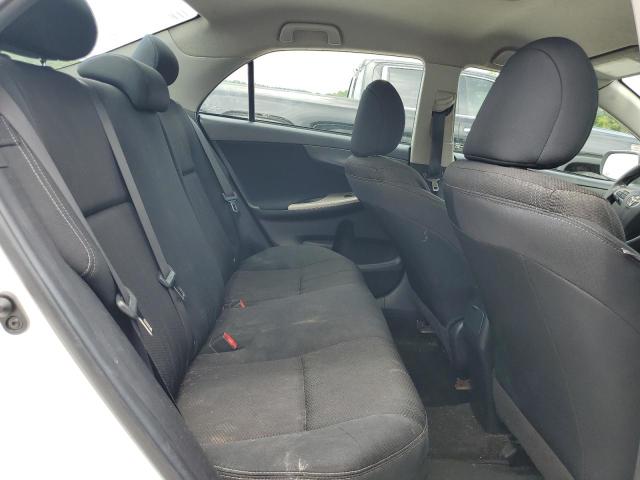 2T1BU4EE7CC799519 - 2012 TOYOTA COROLLA BASE WHITE photo 10