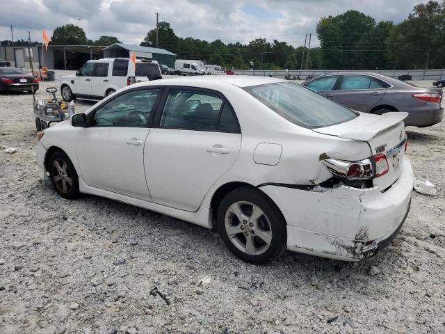 2T1BU4EE7CC799519 - 2012 TOYOTA COROLLA BASE WHITE photo 2