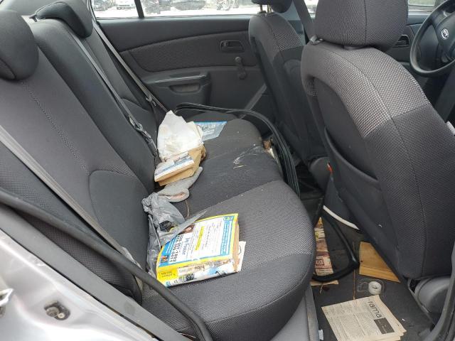 KNADE123886297914 - 2008 KIA RIO BASE SILVER photo 10