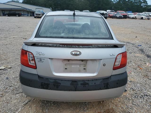 KNADE123886297914 - 2008 KIA RIO BASE SILVER photo 6