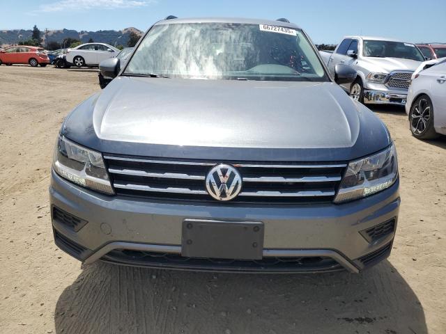 3VV0B7AX8LM146597 - 2020 VOLKSWAGEN TIGUAN S Grau Foto 5