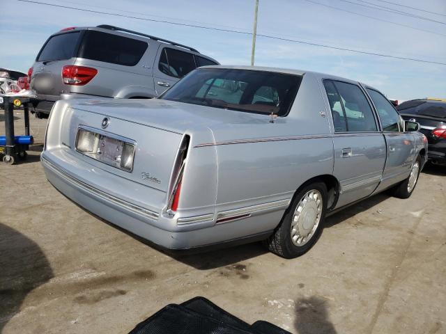 1G6KD54Y5WU701874 - 1998 CADILLAC DEVILLE GRAY photo 4