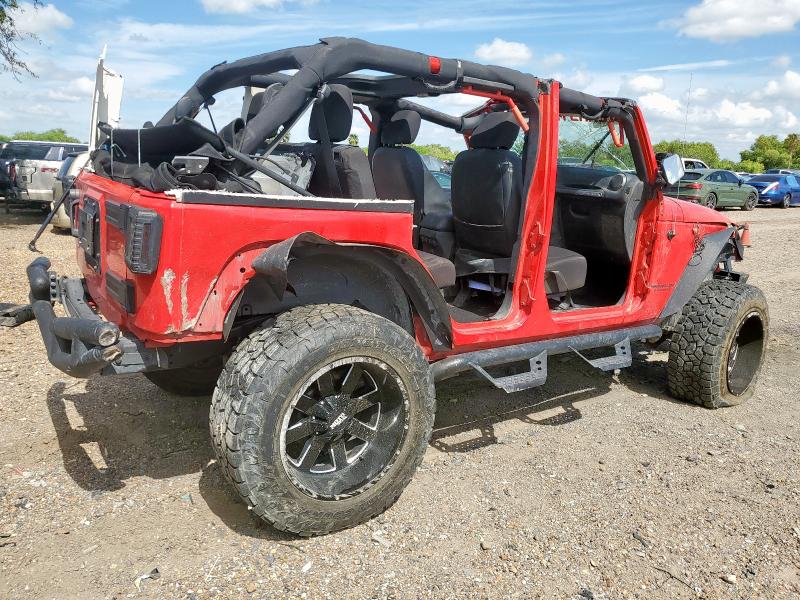1C4BJWDG2FL508784 - 2015 JEEP WRANGLER U SPORT RED photo 3