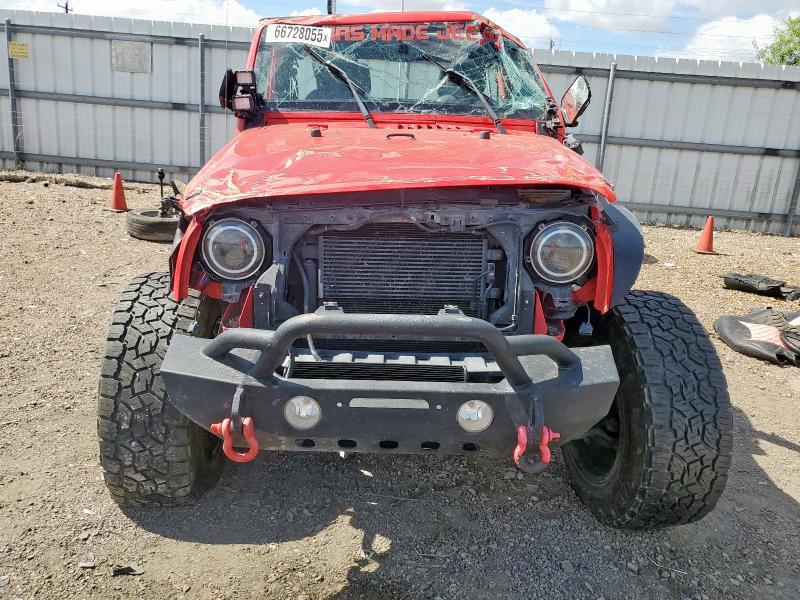 1C4BJWDG2FL508784 - 2015 JEEP WRANGLER U SPORT RED photo 5