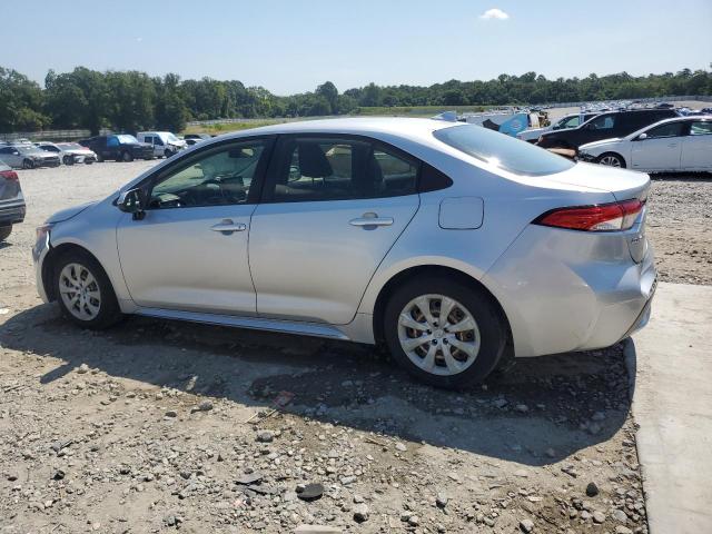 JTDEPRAE8LJ053513 - 2020 TOYOTA COROLLA LE SILVER photo 2