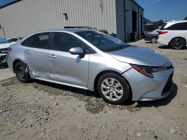 JTDEPRAE8LJ053513 - 2020 TOYOTA COROLLA LE SILVER photo 4