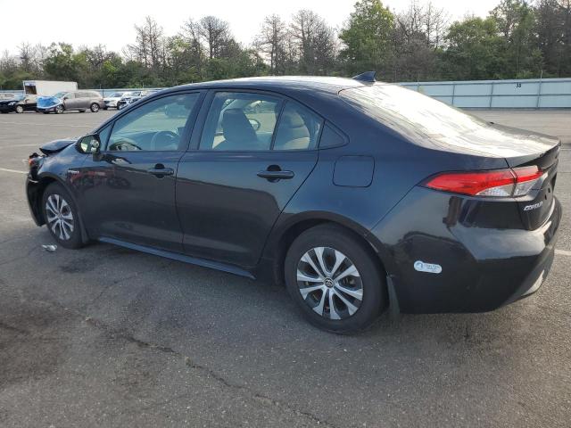 JTDEAMDE2MJ012750 - 2021 TOYOTA COROLLA LE BLACK photo 2