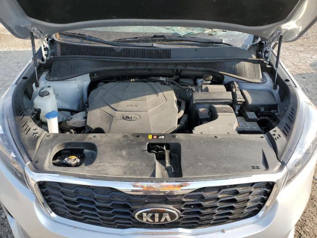 5XYPG4A58KG590697 - 2019 KIA SORENTO LX SILVER photo 12