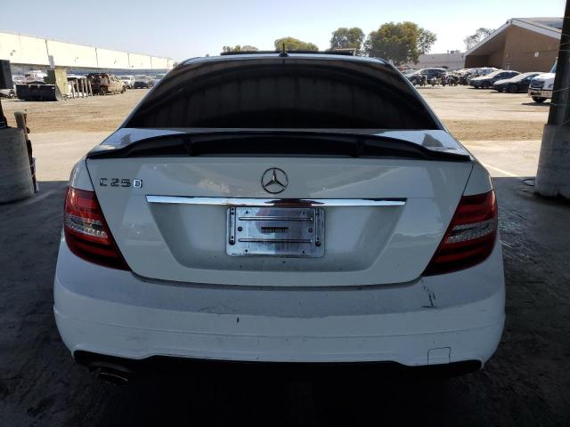 WDDGF4HB3CR207479 - 2012 MERCEDES-BENZ C 250 WHITE photo 6