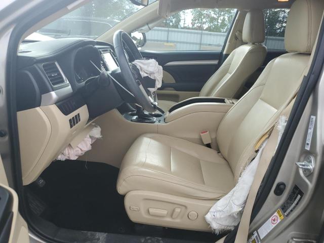 5TDJKRFH5GS501988 - 2016 TOYOTA HIGHLANDER XLE Світло-коричневий фото 7