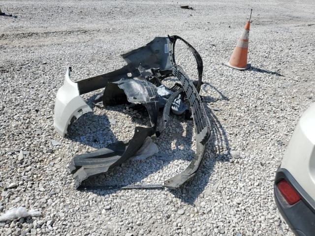 5TDKKRFH8FS063289 - 2015 TOYOTA HIGHLANDER XLE WHITE photo 13