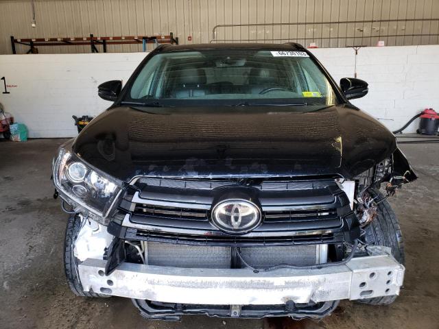 5TDJZRFH7KS916119 - 2019 TOYOTA HIGHLANDER SE BLACK photo 5