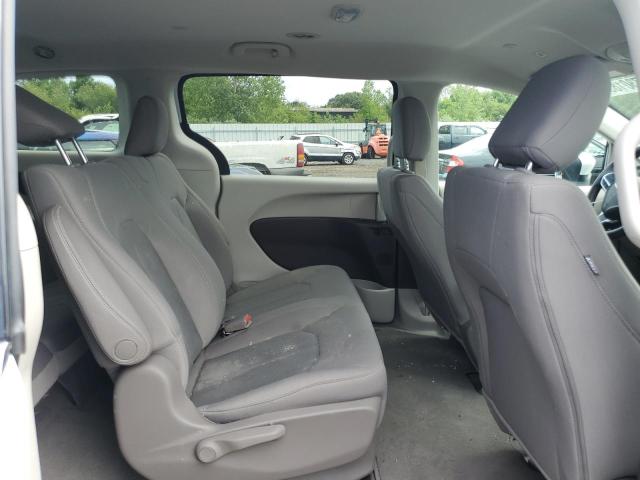2C4RC1AG7JR103665 - 2018 CHRYSLER PACIFICA L WHITE photo 11