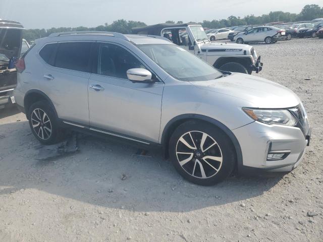 JN8AT2MV1HW258411 - 2017 NISSAN ROGUE S SILVER photo 4