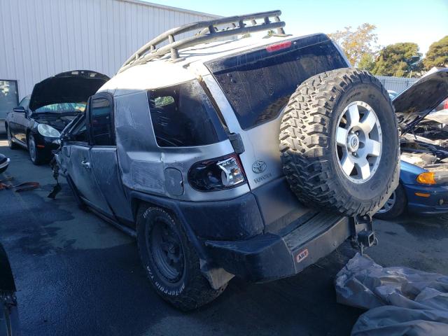 JTEBU11F770009404 - 2007 TOYOTA FJ CRUISER GRAY photo 3