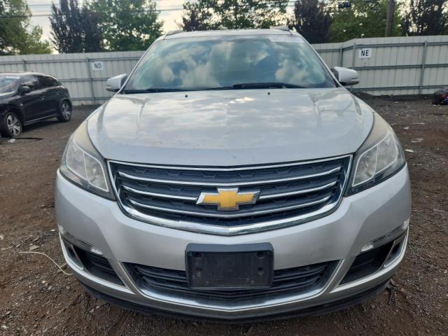 1GNKVGKD4FJ165224 - 2015 CHEVROLET TRAVERSE LT 银色 照片 5