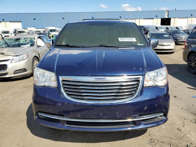 2C4RC1CG5GR190505 - 2016 CHRYSLER TOWN & COU TOURING L BLUE photo 5