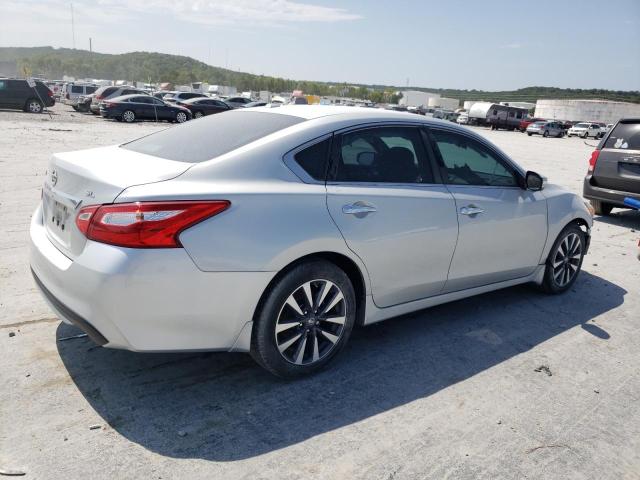 1N4AL3AP7HC163608 - 2017 NISSAN ALTIMA 2.5 SILVER photo 3