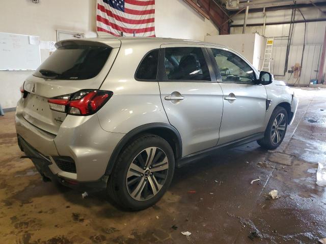 JA4ARUAU4MU017685 - 2021 MITSUBISHI OUTLANDER ES SILVER photo 3