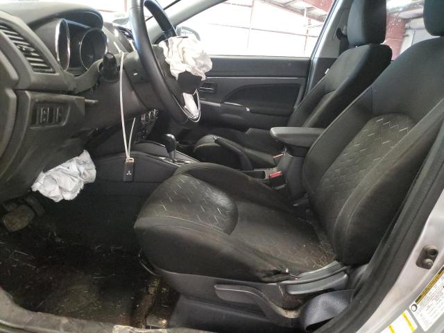 JA4ARUAU4MU017685 - 2021 MITSUBISHI OUTLANDER ES SILVER photo 7