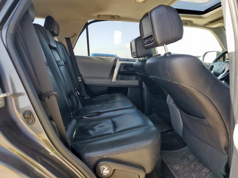 JTEZU5JR9B5017175 - 2011 TOYOTA 4RUNNER SR5 ნაცრისფერი ფოტო 11
