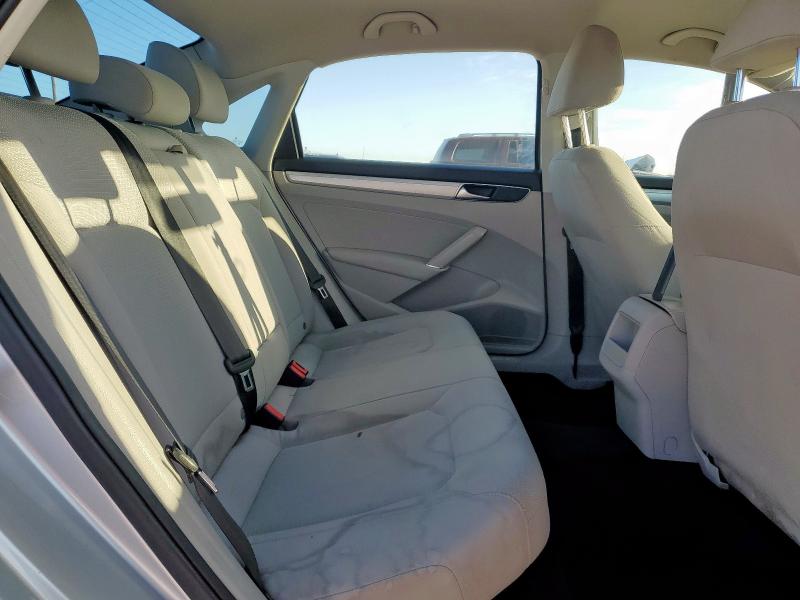 1VWAA7A33JC024549 - 2018 VOLKSWAGEN PASSAT S Gümüş foto 10