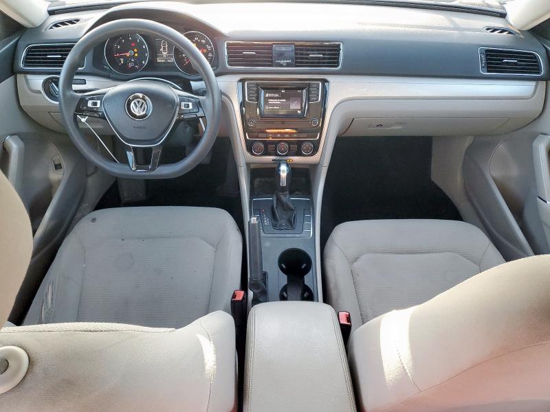 1VWAA7A33JC024549 - 2018 VOLKSWAGEN PASSAT S Gümüş foto 8